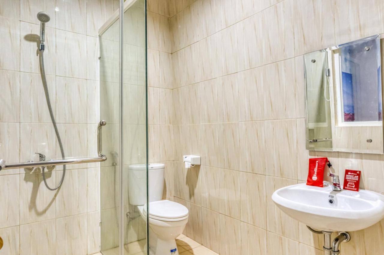 Reddoorz Near Sindu Kusuma Edupark 2 Hotel Cebongan Exterior photo